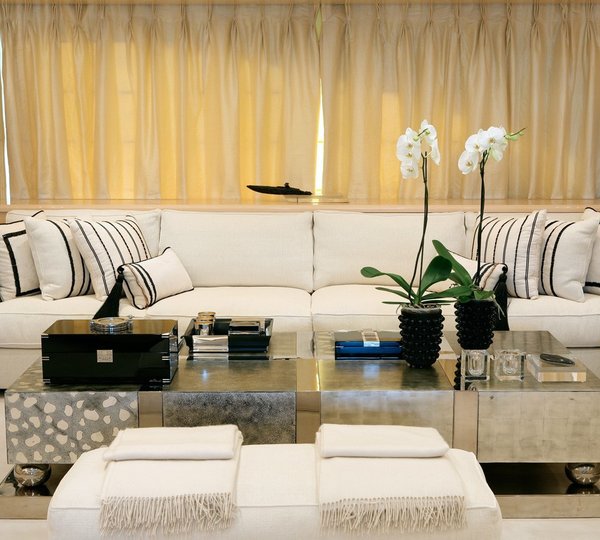 The 60m Yacht SUNDAY