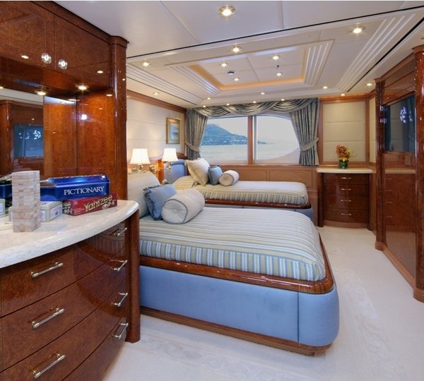 VIP Twin Bed Cabin Aboard Yacht CAPRI