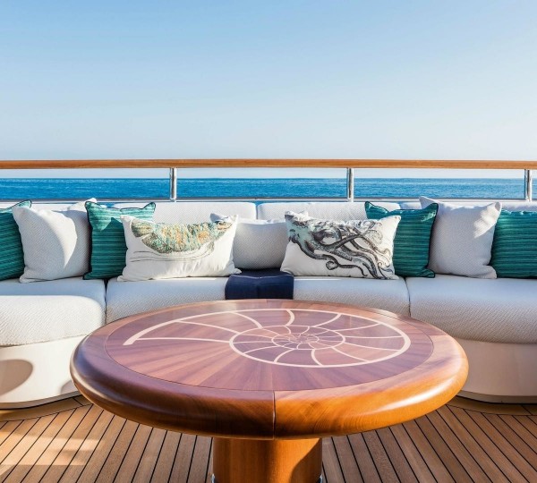deck seating