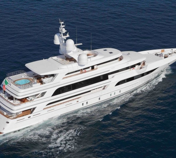 The 64m Yacht