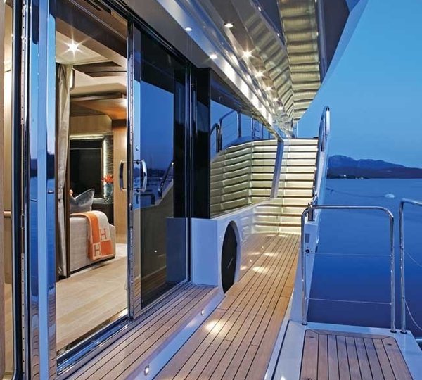 The 65m Yacht LADY M