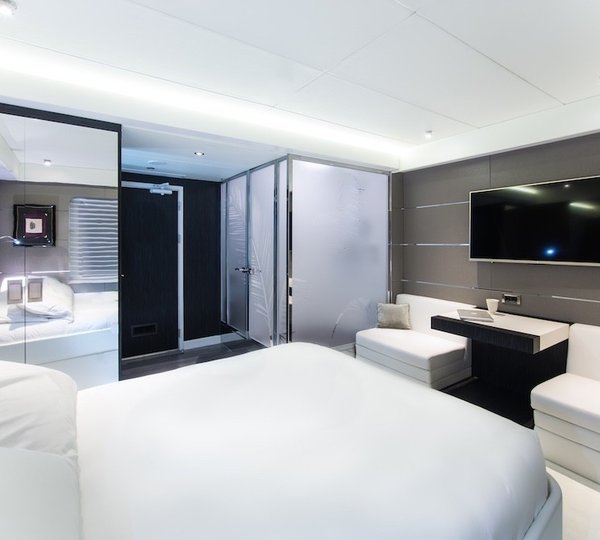 The 69m Yacht SALUZI