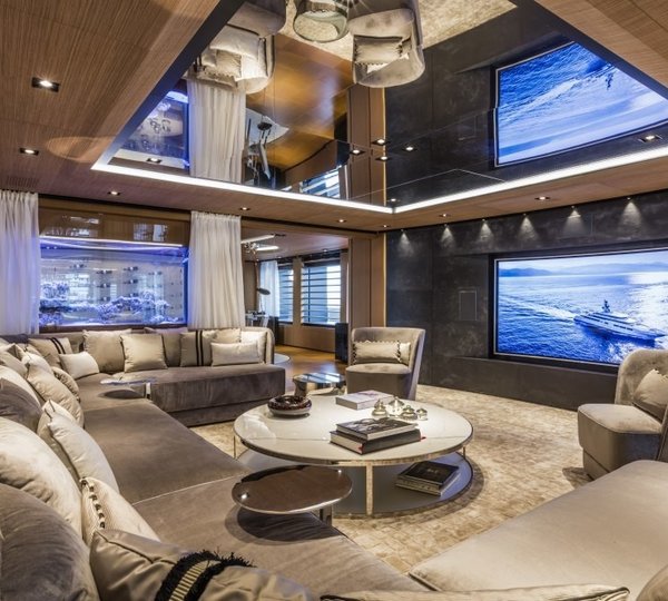 Premier Saloon Television On Yacht SUERTE
