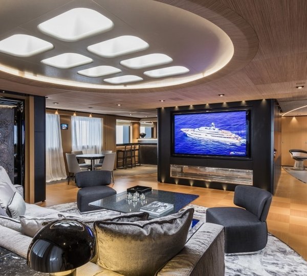 Sky-lounge Aboard Yacht SUERTE