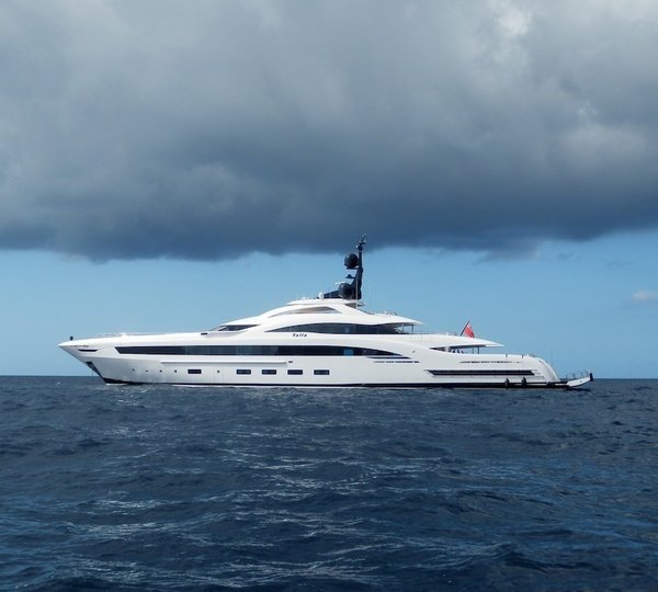 The 73m Yacht YALLA