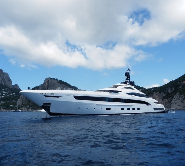 The 73m Yacht YALLA