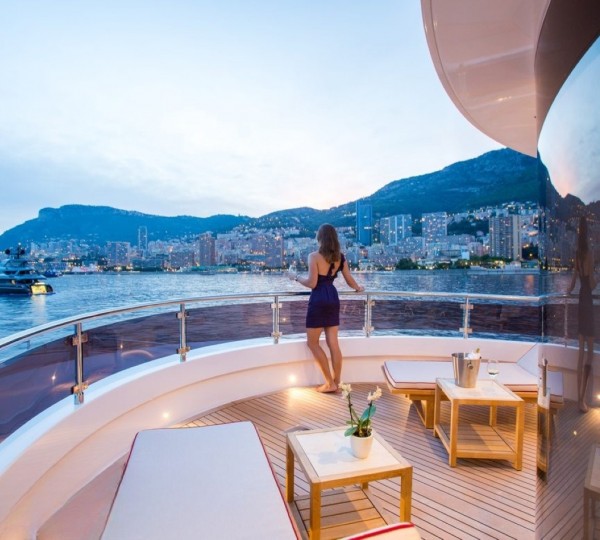 Exterior Relaxation Area