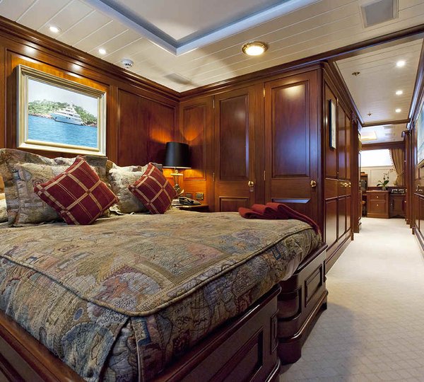 Spacious Double Cabin