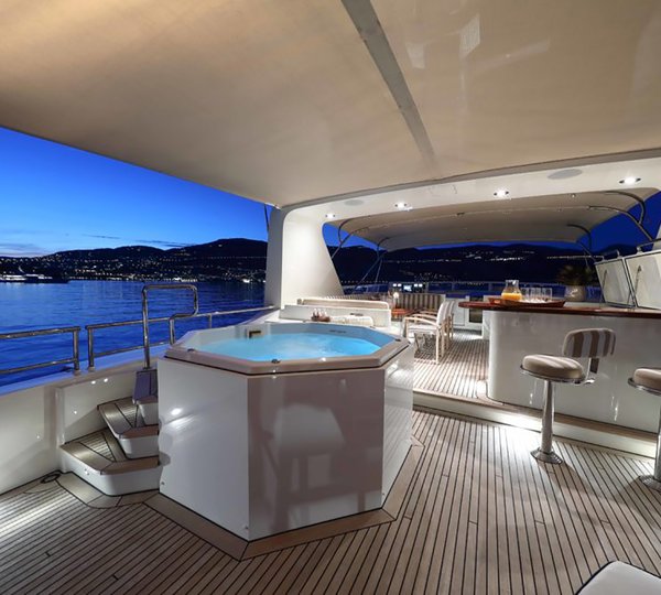 Exterior Living Spaces 