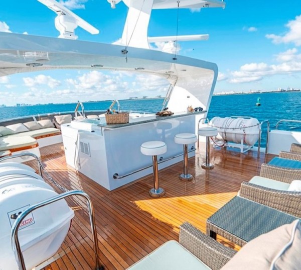 Exterior Relaxation Area