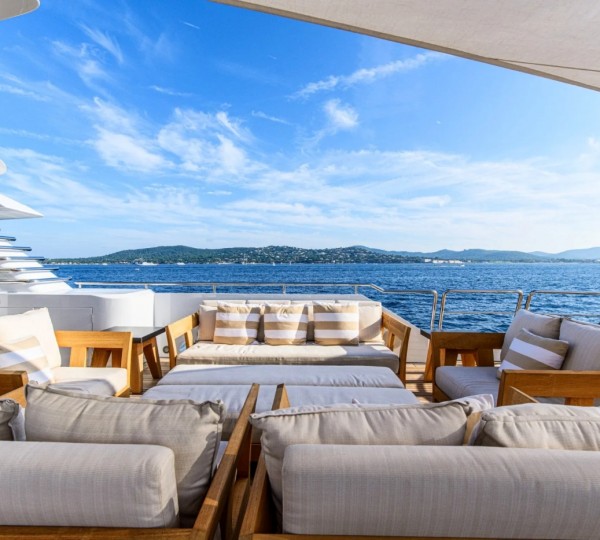 Exterior Relaxation Area