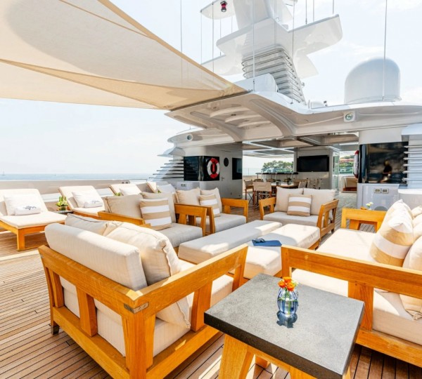 Exterior Relaxation Area