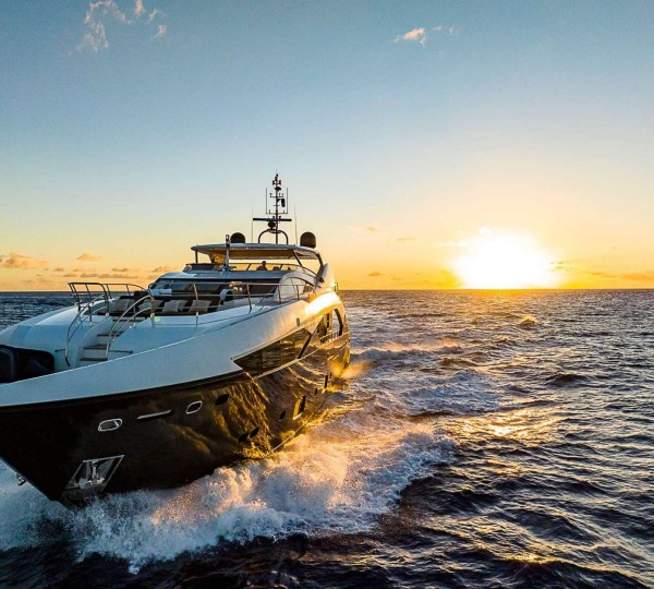 Motor Yacht EVEREAST