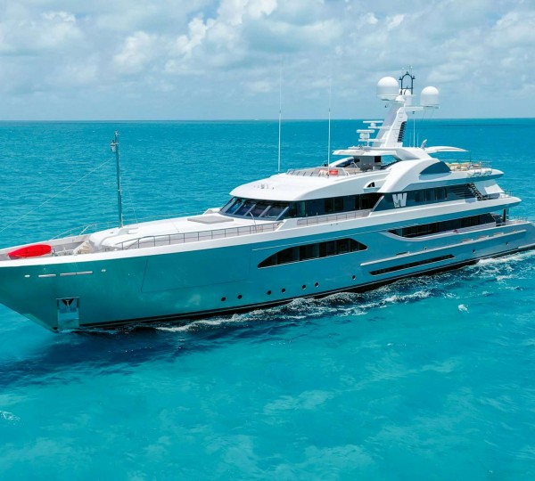 Motor Yacht W