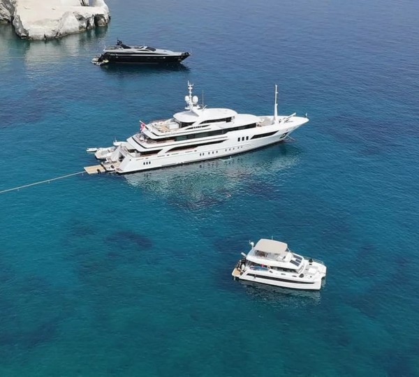 Superyacht AELIA