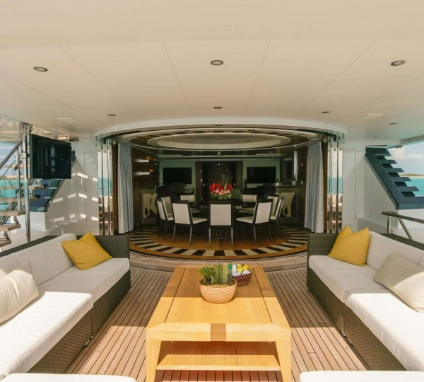 Lounge On Bridge Deck