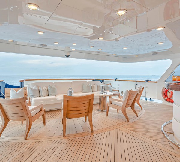 Main Deck Seating