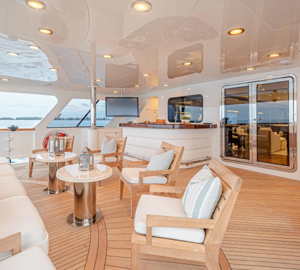 Main Deck Seating Alternative View