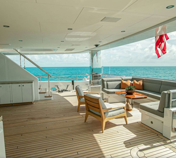 Main Deck Seating Alternative View