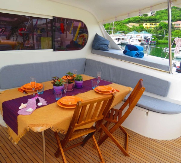 Aft deck dining