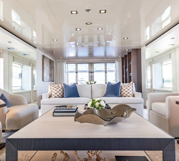 Main Salon Alternative View