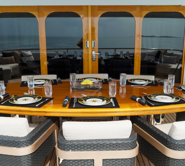Aft Deck Al Fresco Dining Outside