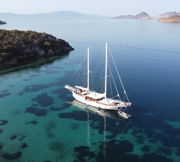 Beyaz Lale Sailing Yacht