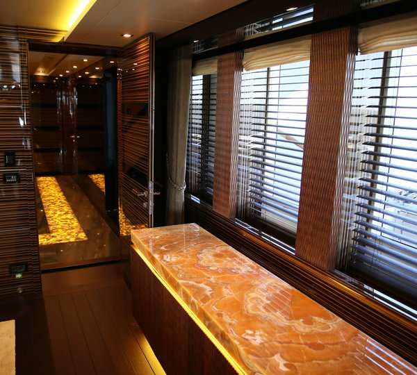 DUSUR Interior Detail