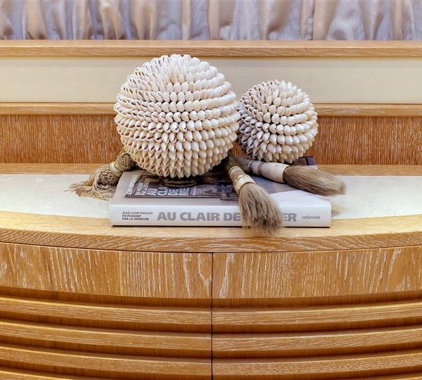 Details - Interior 00003