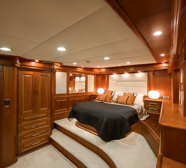 Double Cabin