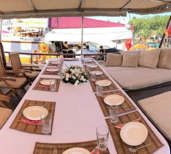 Exterior Dining Area