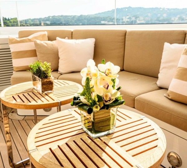 Exterior Relaxation Area