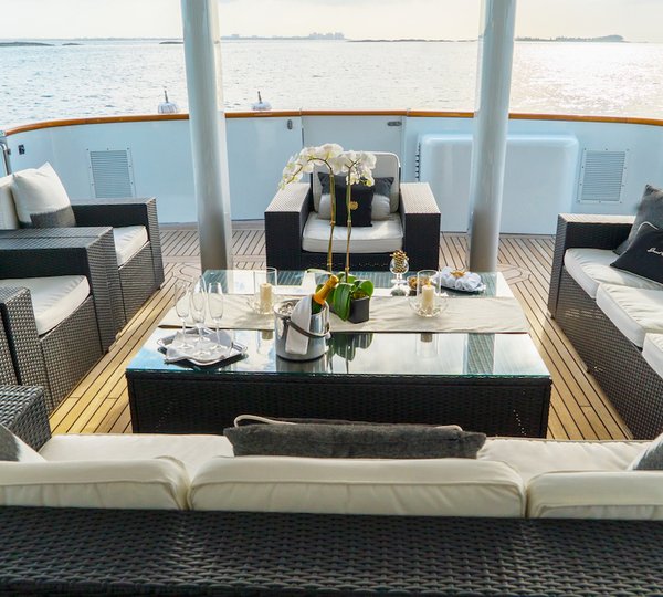 Exterior Seating And Lounge