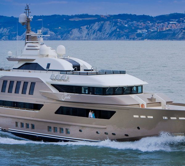 J'ADE Cruising In Capri In The Mediterranean - Italy