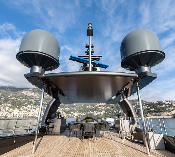 MRS L Exterior - Flybridge Deck