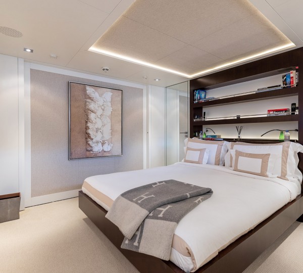 MRS L Interior - Double Cabin