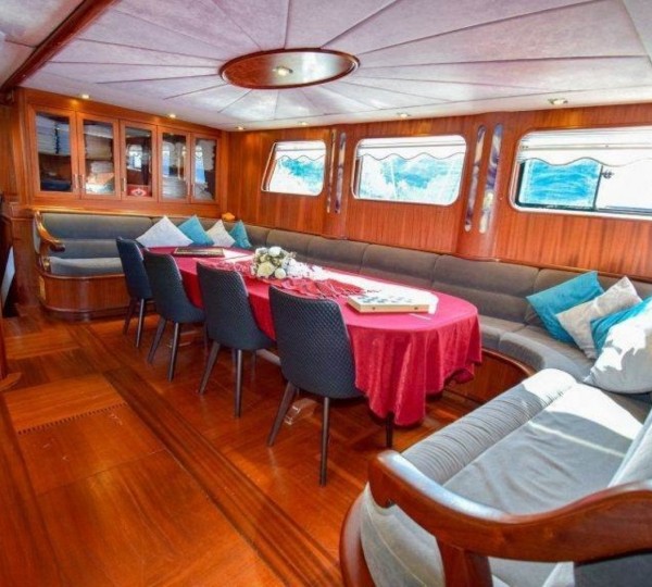 Main Salon With Dining