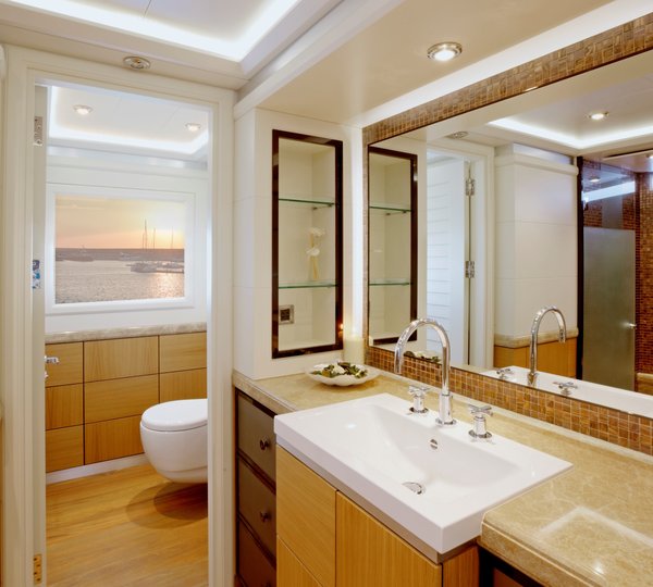 Master Ensuite  