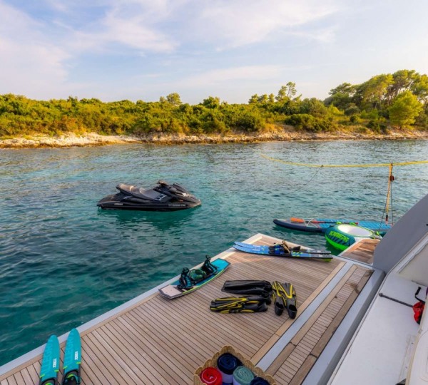 Playzone Area With Water Toys