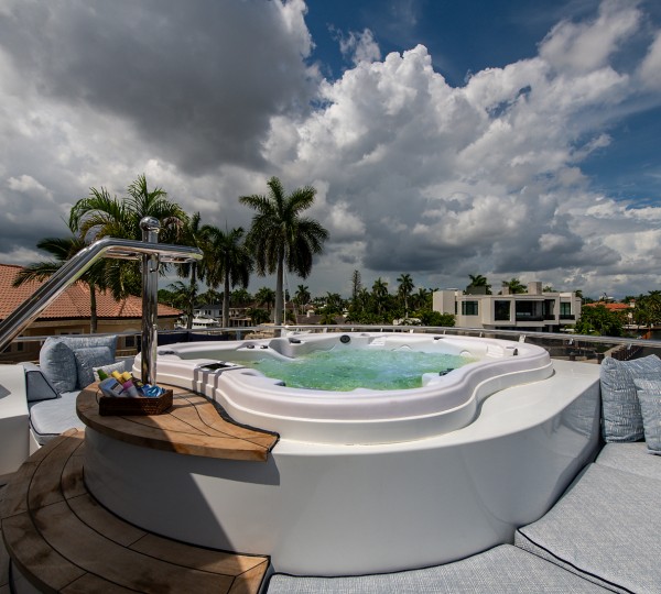 Sun Deck Hot Tub