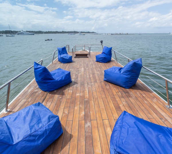 Sundeck Diving Dhoni