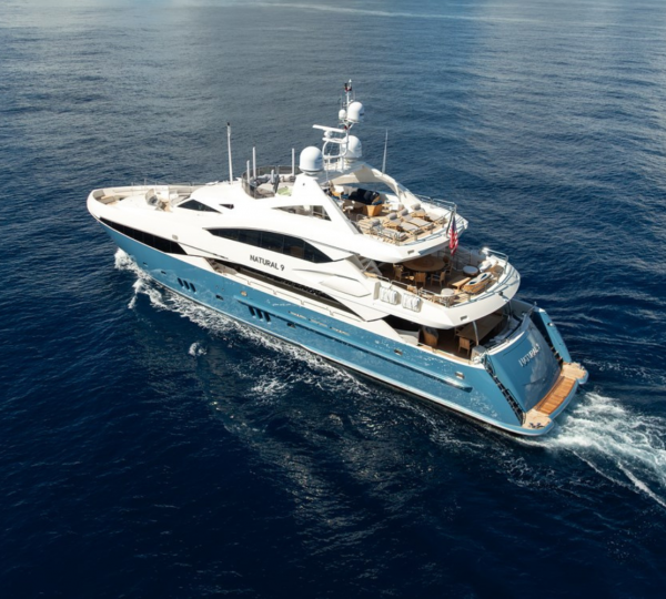 Superyacht NATURAL 9