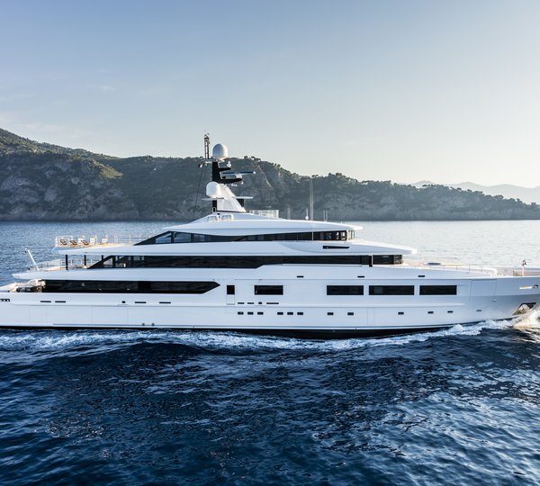 Tankoa Yachts 69 Metre Superyacht Suerte - Underway 
