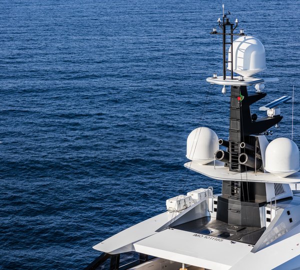 Tankoa Yachts 69 Metre Superyacht Suerte - The Mast Detail