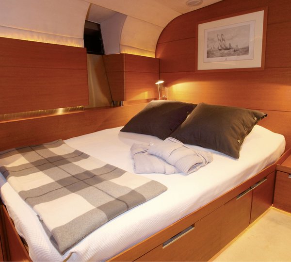 Yacht ATTIMO By CMN - Guest