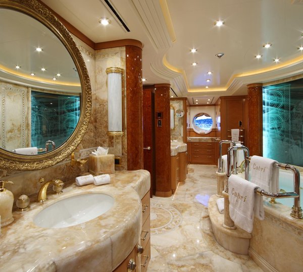 Yacht CAPRI By Lurssen - En Suite