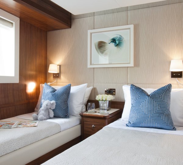 Yacht FIREFLY By Mulder - Twin Cabin