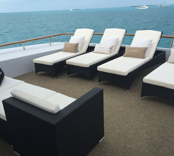 Yacht GRAND ILLUSION By Palmer Johnson - Sunpads