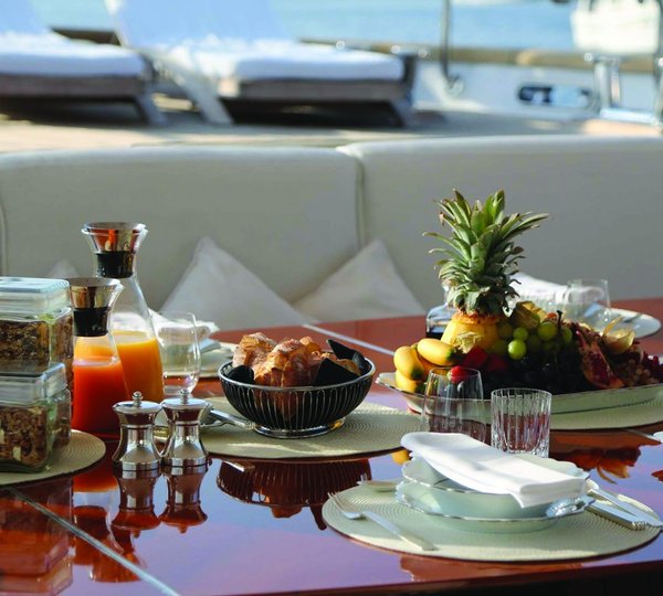 Yacht PARSIFAL III By Perini Navi - Food Detail