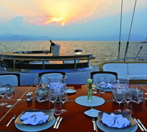 Yacht PARSIFAL III By Perini Navi - Sunser Al Fresco Dinner